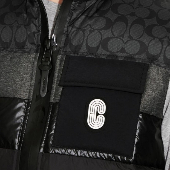 NWT Coach Men's Puffer Down Vest Black Size XS - Picture 4 of 5
